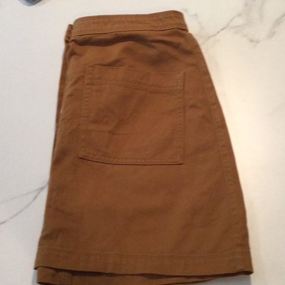Old navy rust brown colored mini skirt, size 2. - Picture 4 of 4